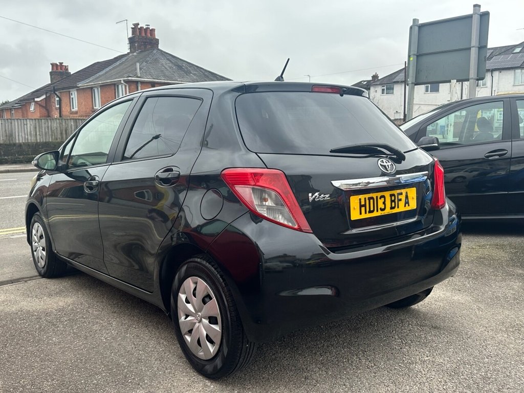 Used Toyota Vitz 2026 for sale - 77672643: Photo 7