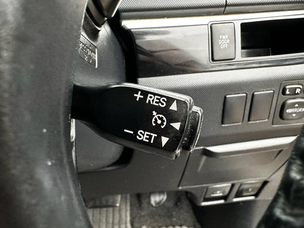 Used Toyota Estima 2014 for sale - 77631954: Photo 15