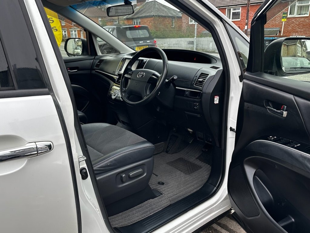 Used Toyota Estima 2014 for sale - 77631954: Photo 18