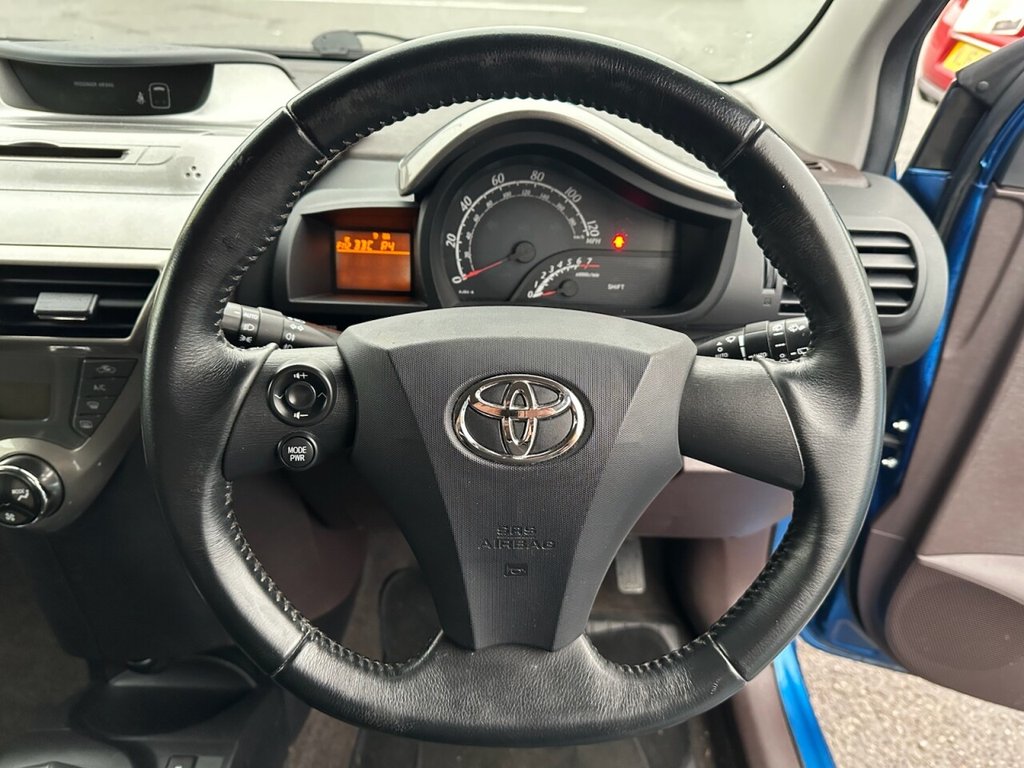 Used Toyota IQ 2010 for sale - 76163364: Photo 11