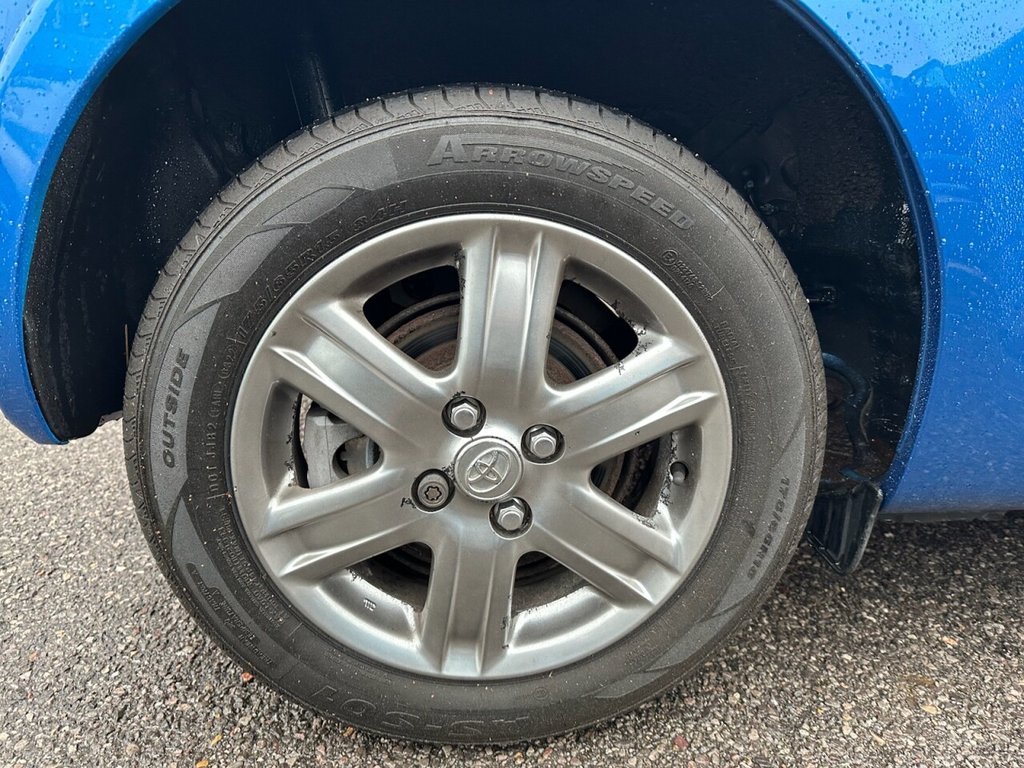 Used Toyota IQ 2010 for sale - 76163364: Photo 24