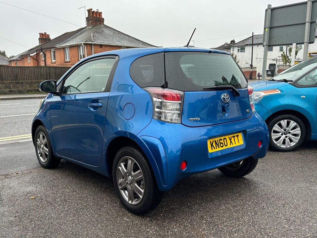 Used Toyota IQ 2010 for sale - 76163364: Photo 6