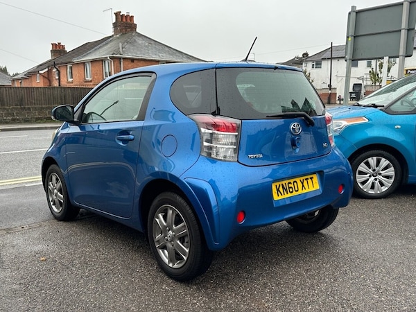 Used Toyota IQ 2010 for sale - 76163364: Photo 6