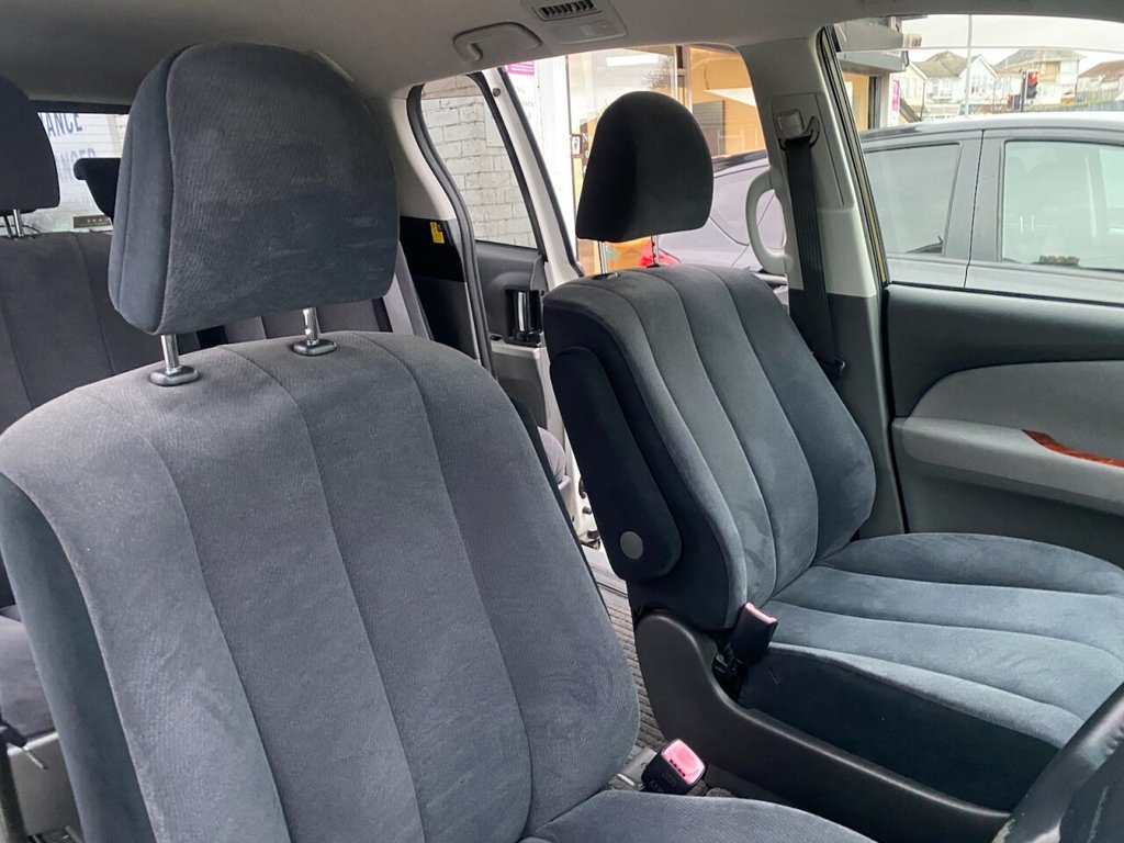 Used Toyota Estima 2010 for sale - 77631721: Photo 15