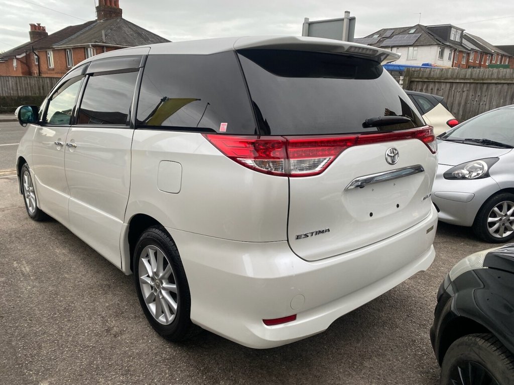 Used Toyota Estima 2010 for sale - 77631721: Photo 7
