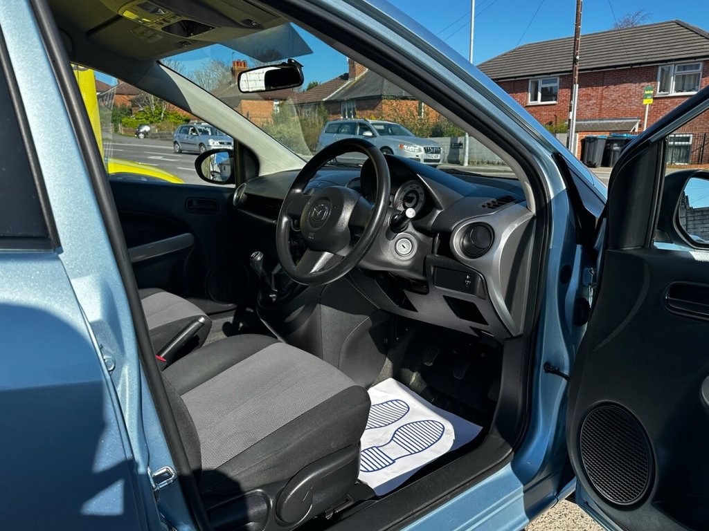 Used Mazda Mazda2 2010 for sale - 77952894: Photo 14