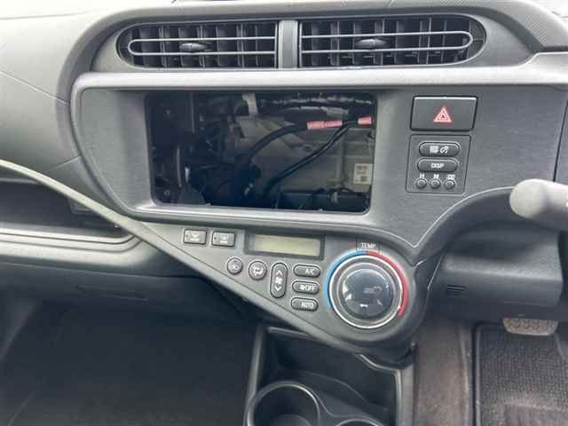 Used Toyota Aqua 2012 for sale - 76469866: Photo 11