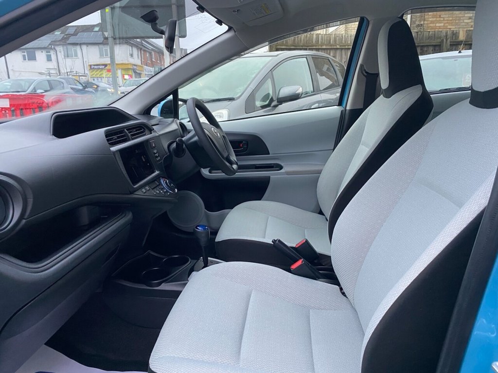 Used Toyota Aqua 2012 for sale - 76469866: Photo 17