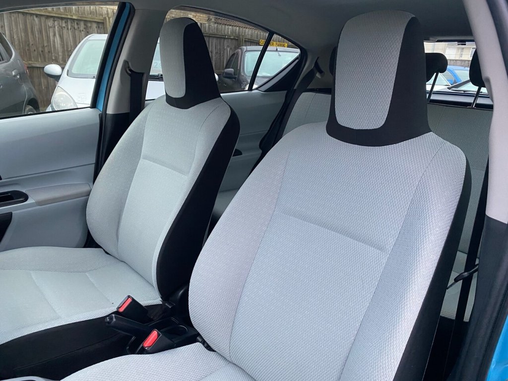 Used Toyota Aqua 2012 for sale - 76469866: Photo 18