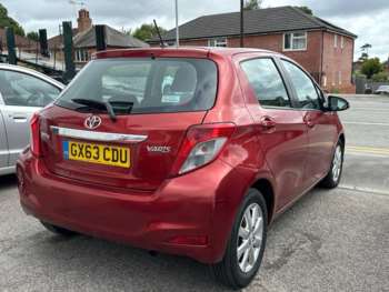 Used Toyota Yaris 2013 for sale - 74904199: Photo