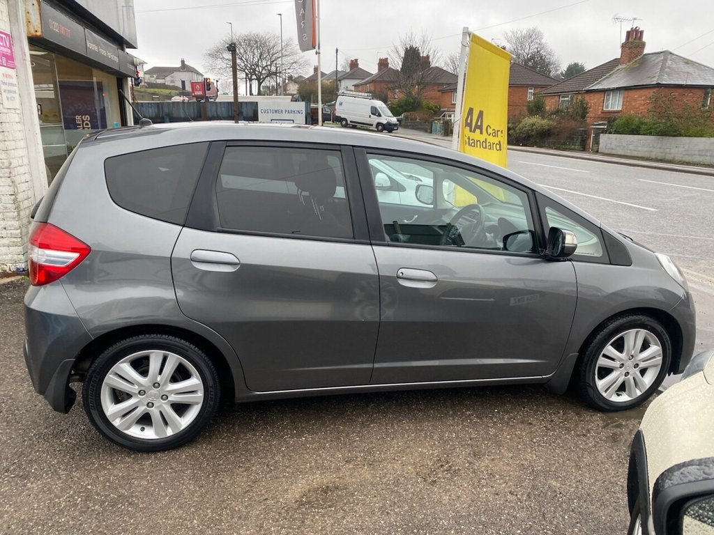 Used Honda Jazz 2011 for sale - 77287566: Photo 10