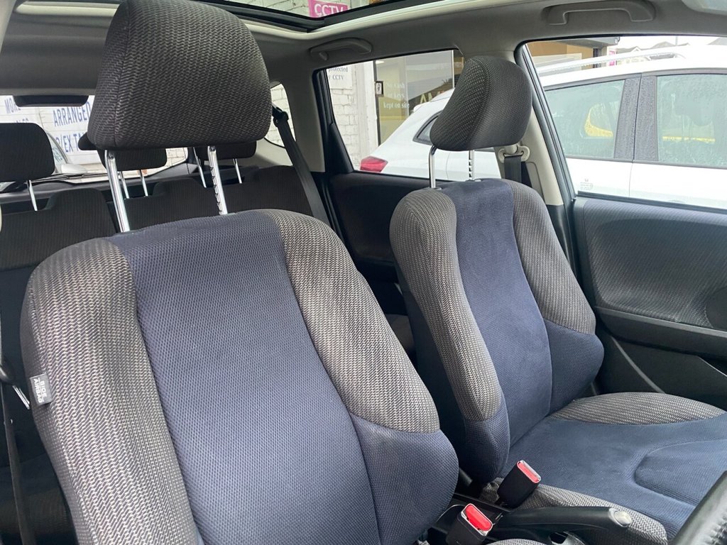 Used Honda Jazz 2011 for sale - 77287566: Photo 14
