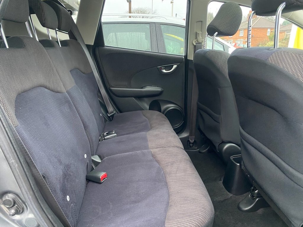 Used Honda Jazz 2011 for sale - 77287566: Photo 21