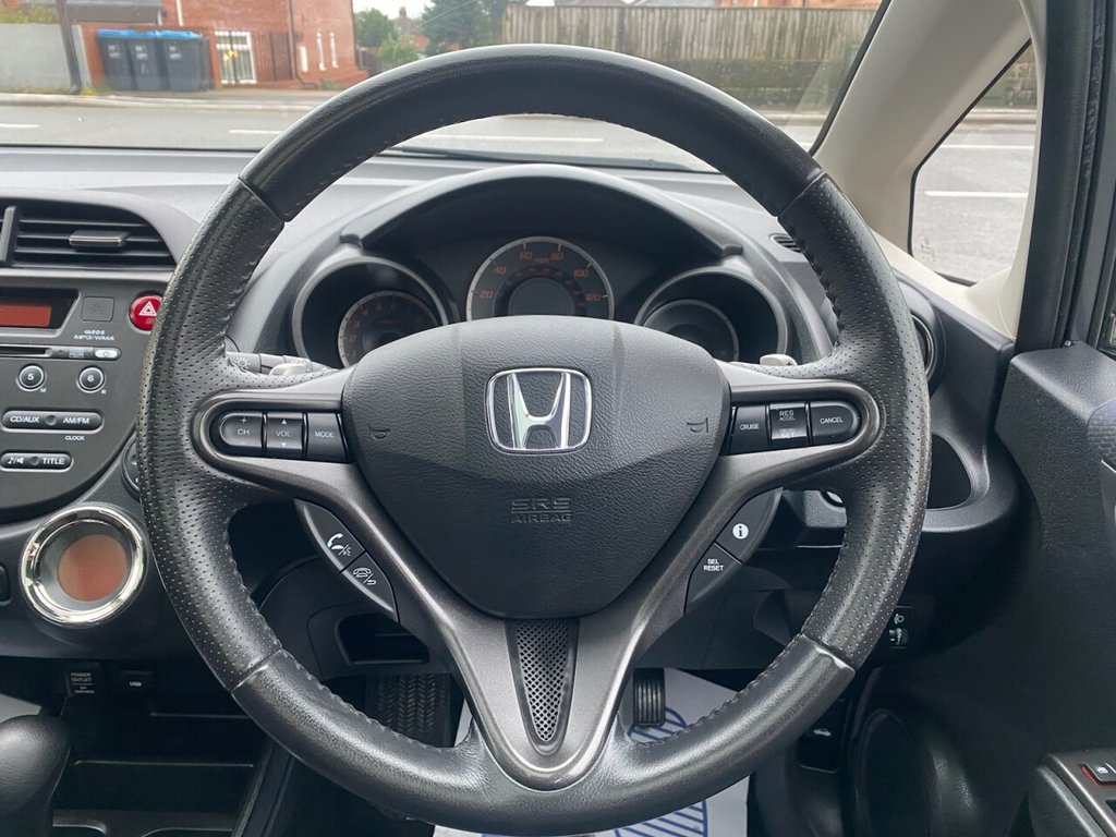 Used Honda Jazz 2011 for sale - 77287566: Photo 26