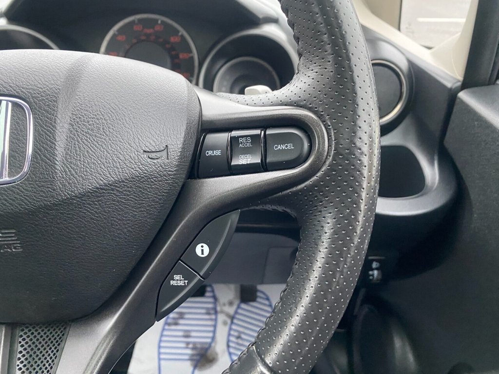 Used Honda Jazz 2011 for sale - 77287566: Photo 28