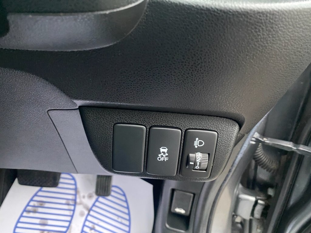 Used Honda Jazz 2011 for sale - 77287566: Photo 31