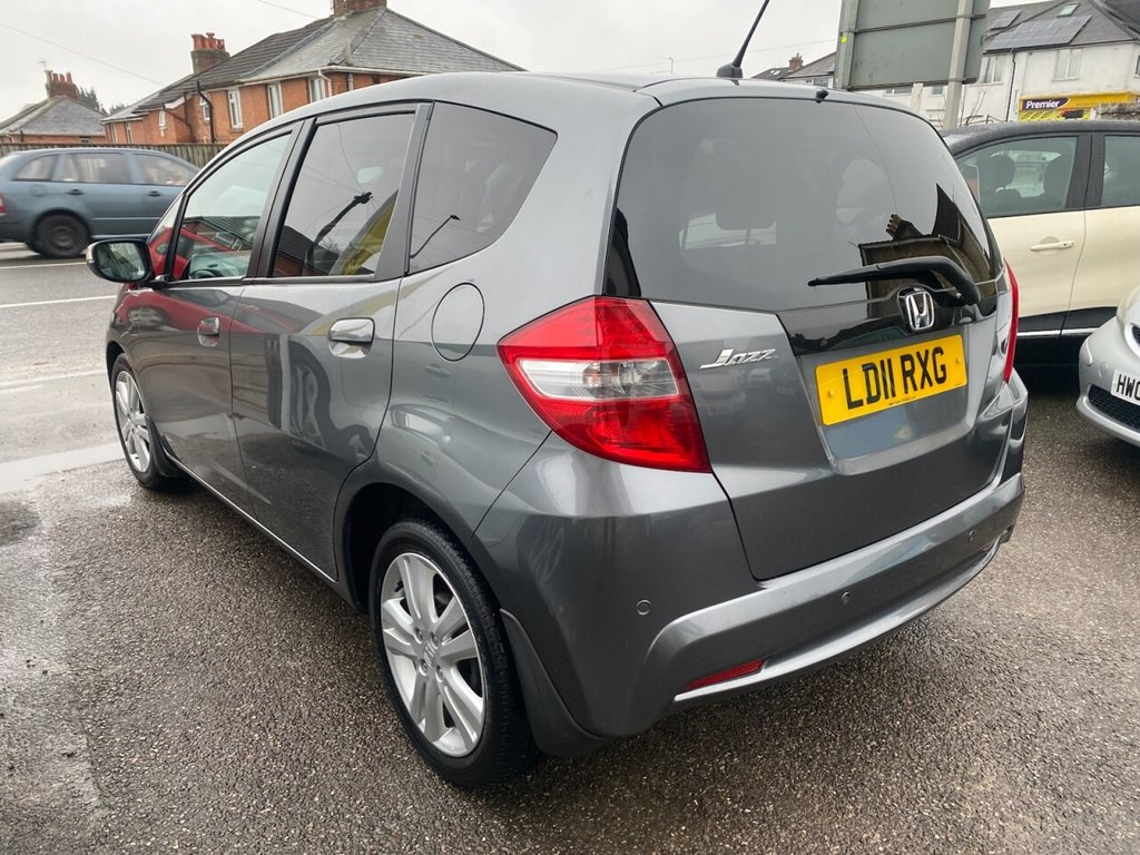 Used Honda Jazz 2011 for sale - 77287566: Photo 8