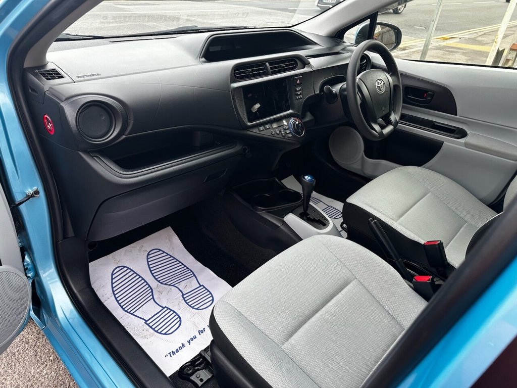 Used Toyota Aqua 2012 for sale - 77669003: Photo 26