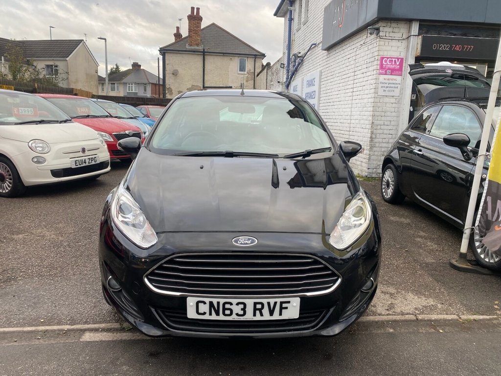 Used Ford Fiesta 2013 for sale - 76303931: Photo 2