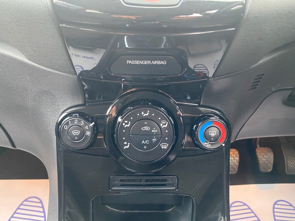Used Ford Fiesta 2013 for sale - 76303931: Photo 27