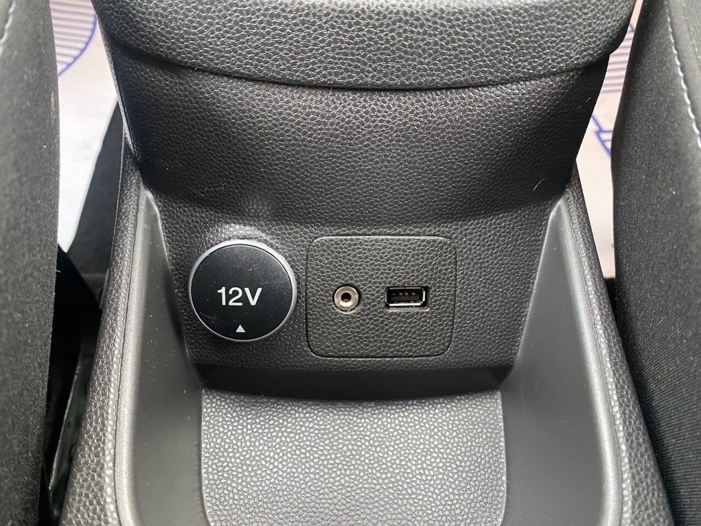 Used Ford Fiesta 2013 for sale - 76303931: Photo 28