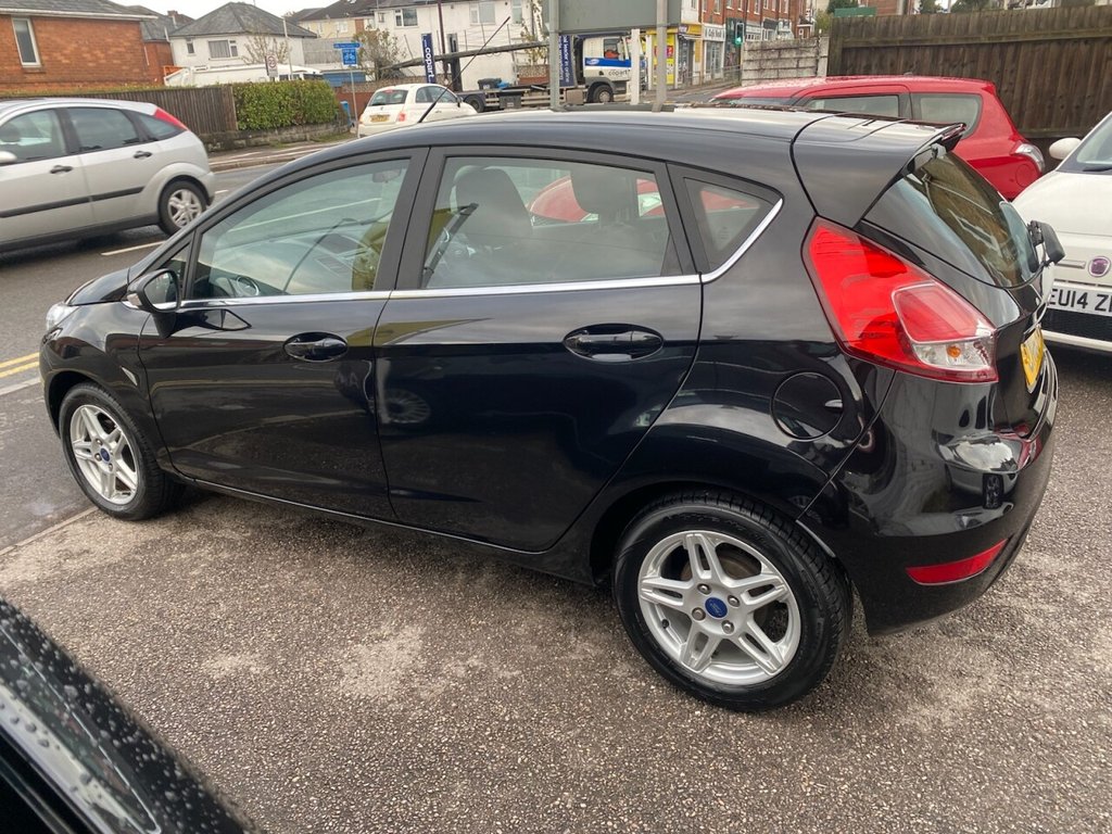 Used Ford Fiesta 2013 for sale - 76303931: Photo 9