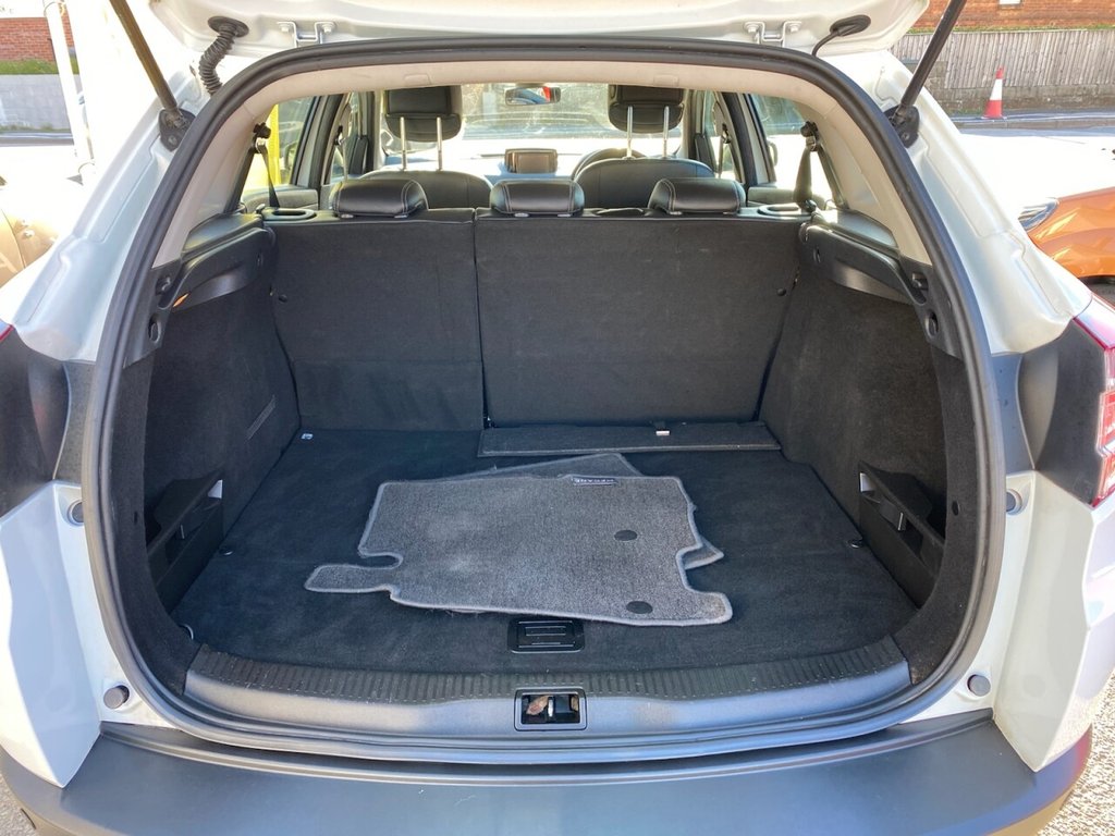 Used Renault Megane 2016 for sale - 75923859: Photo 40