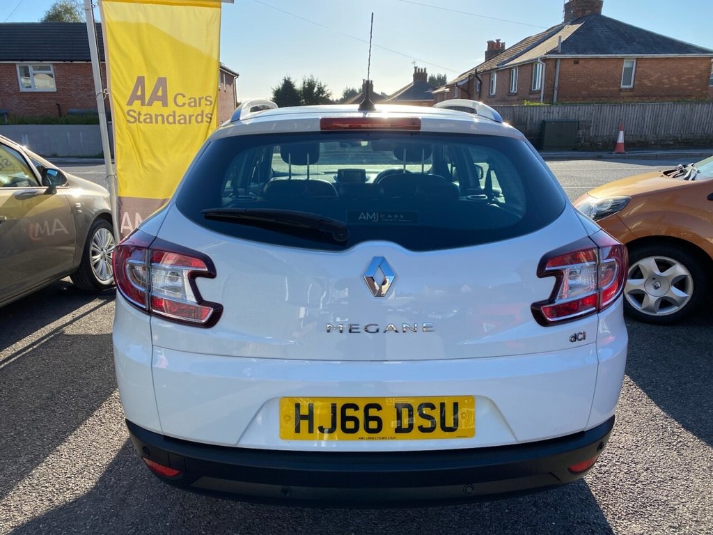 Used Renault Megane 2016 for sale - 75923859: Photo 6