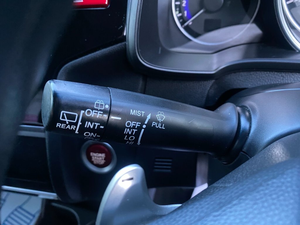 Used Honda Fit 2014 for sale - 76546929: Photo 27