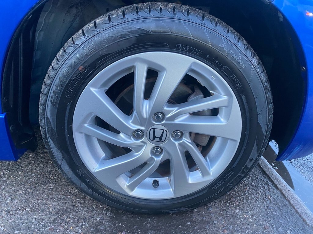 Used Honda Fit 2014 for sale - 76546929: Photo 34