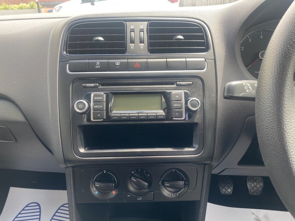 Used Volkswagen Polo 2011 for sale - 77792417: Photo 23
