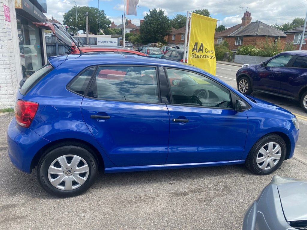 Used Volkswagen Polo 2011 for sale - 77792417: Photo 8