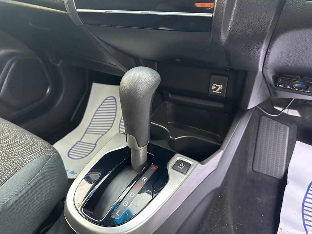 Used Honda Fit 2017 for sale - 77407623: Photo 12