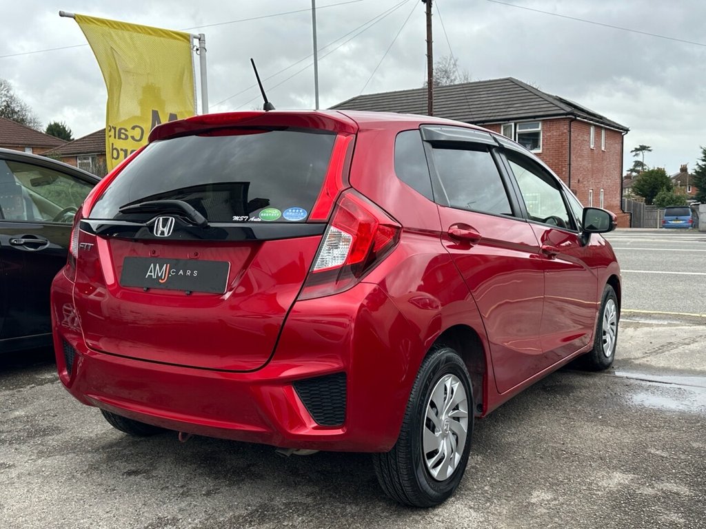 Used Honda Fit 2017 for sale - 77407623: Photo 6