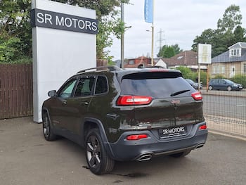 Used Jeep Cherokee 2017 for sale - 79795657: Photo