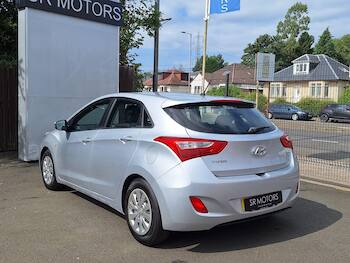 Used Hyundai i30 2015 for sale - 79795595: Photo