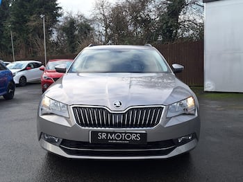 Used Skoda Superb 2016 for sale - 79795600: Photo