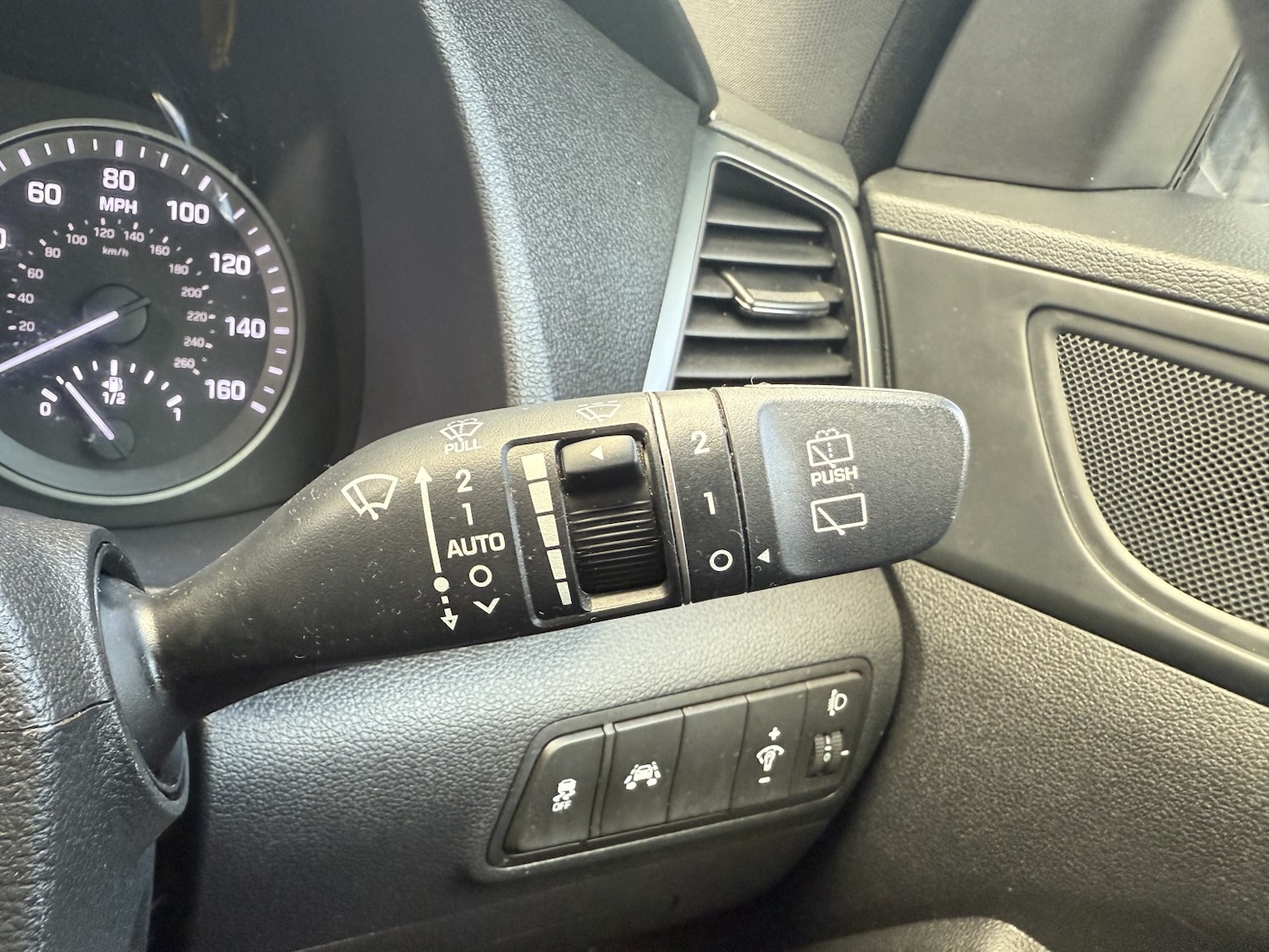 Used Hyundai TUCSON 2018 for sale - 76571142: Photo 23