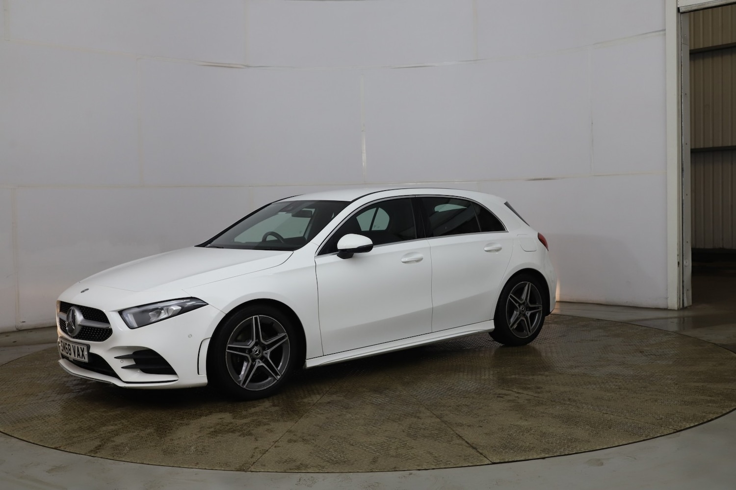 Used Mercedes-Benz A-Class 2018 for sale - 77228202: Photo 2