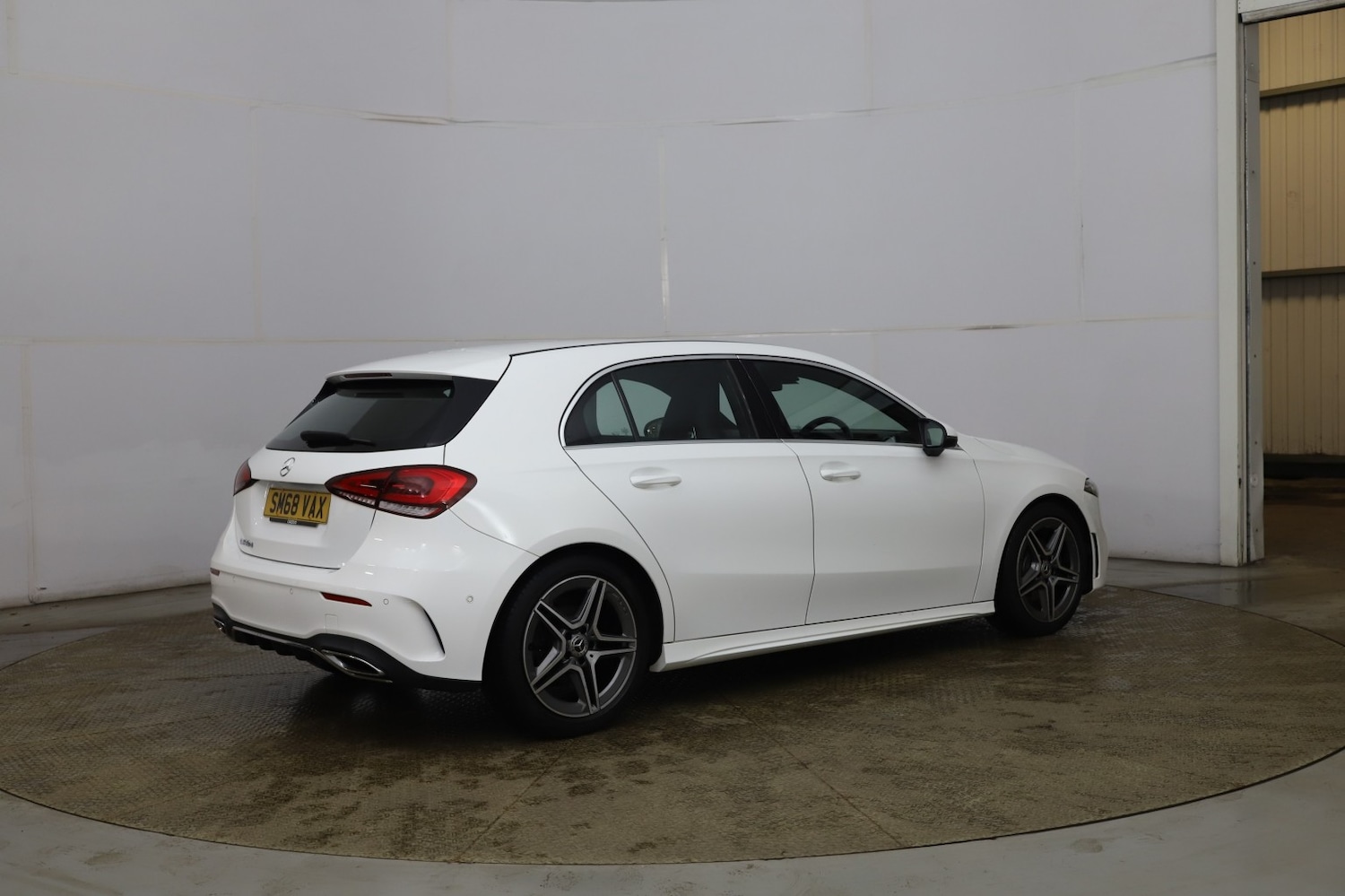 Used Mercedes-Benz A-Class 2018 for sale - 77228202: Photo 4