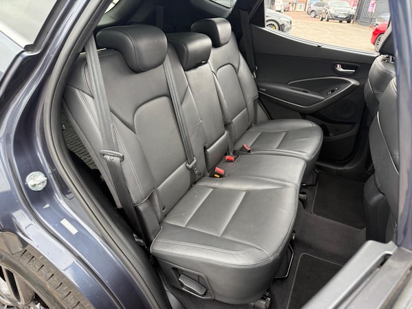 Used Hyundai Santa Fe 2015 for sale - 75621206: Photo 25