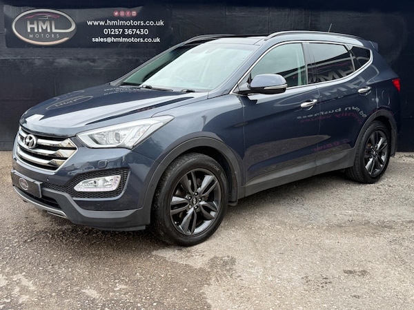 Used Hyundai Santa Fe 2015 for sale - 75621206: Photo 2