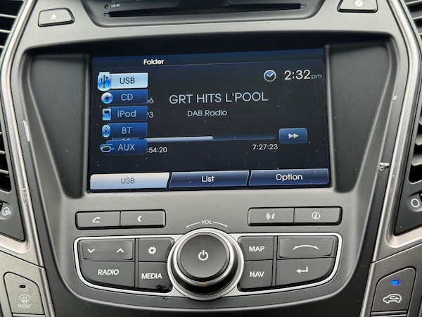 Used Hyundai Santa Fe 2015 for sale - 75621206: Photo 44