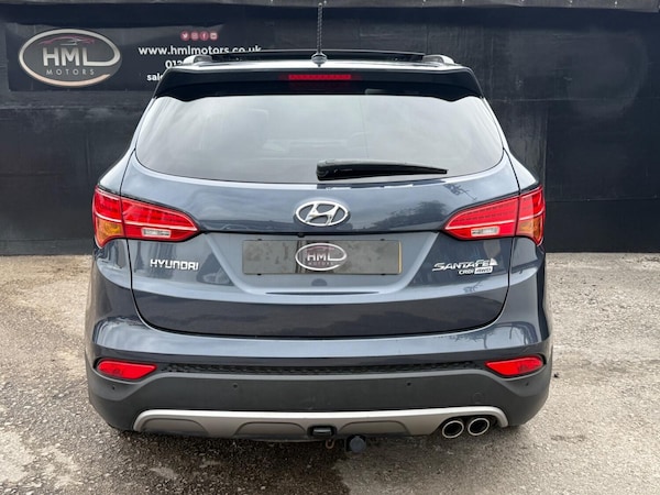 Used Hyundai Santa Fe 2015 for sale - 75621206: Photo 9