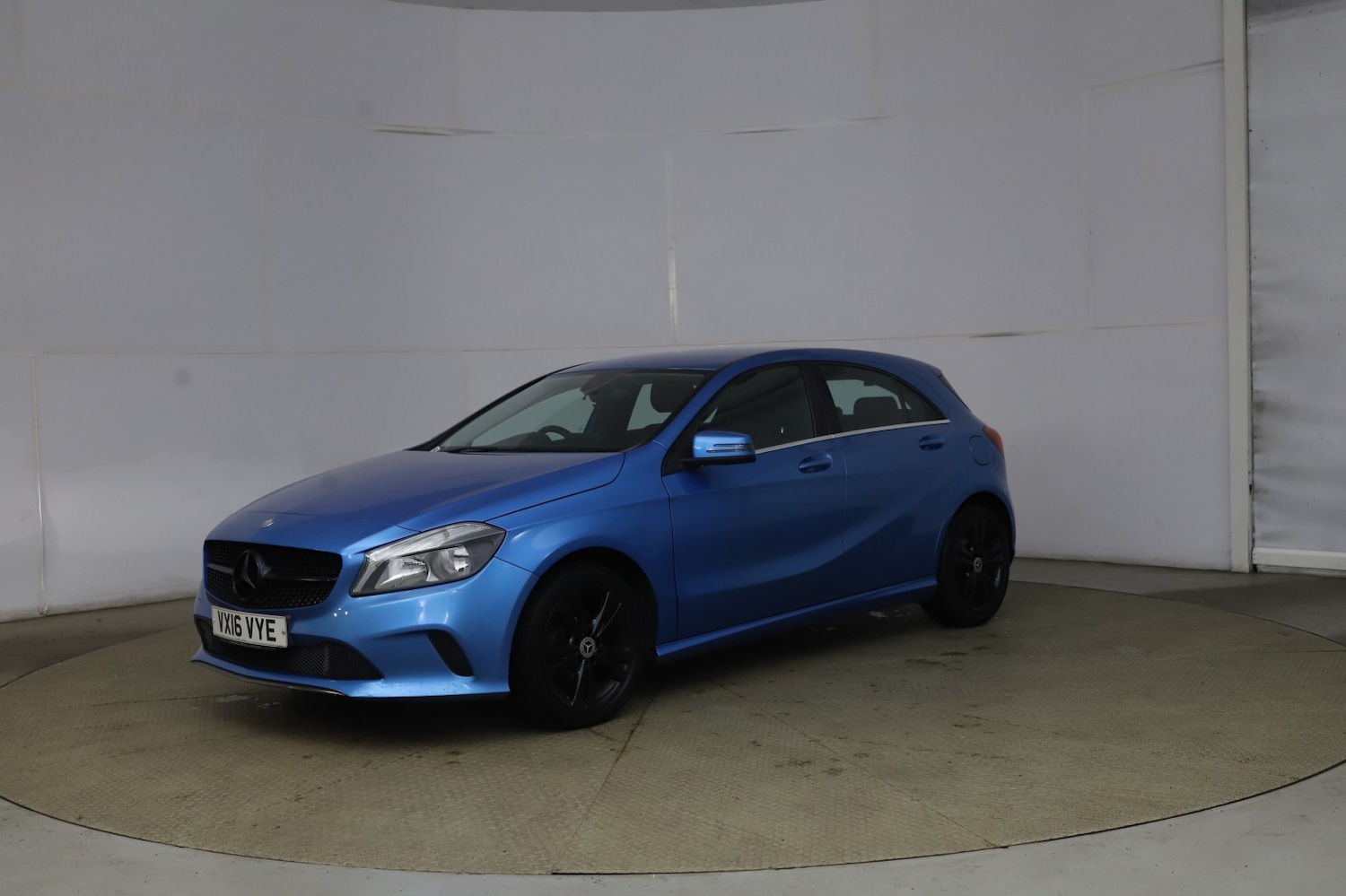 Used Mercedes-Benz A-Class 2016 for sale - 76134070: Photo 1