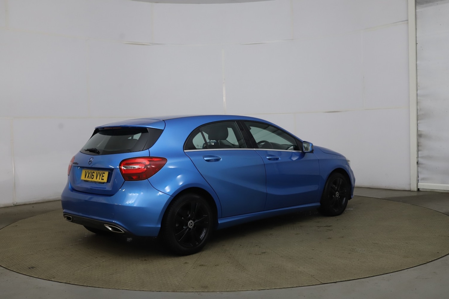 Used Mercedes-Benz A-Class 2016 for sale - 76134070: Photo 3