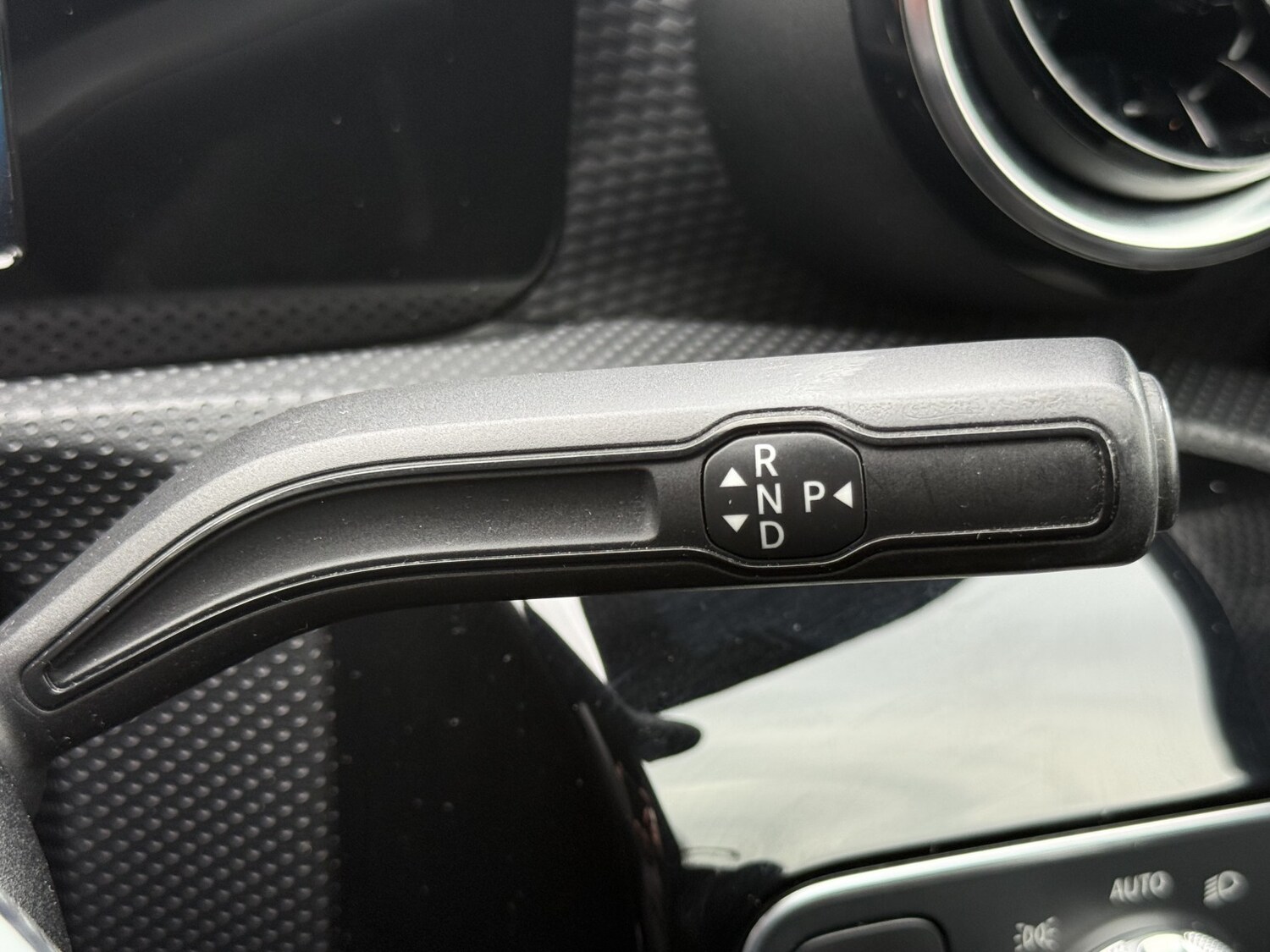 Used Mercedes-Benz A-Class 2018 for sale - 77766331: Photo 24