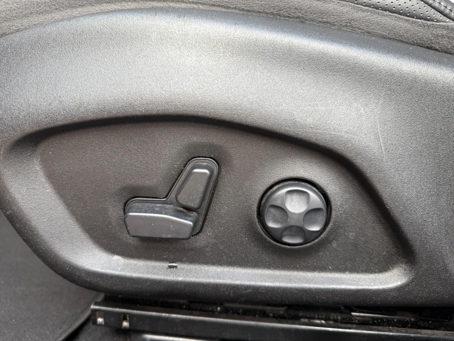 Used Jeep Renegade 2019 for sale - 76058066: Photo 25