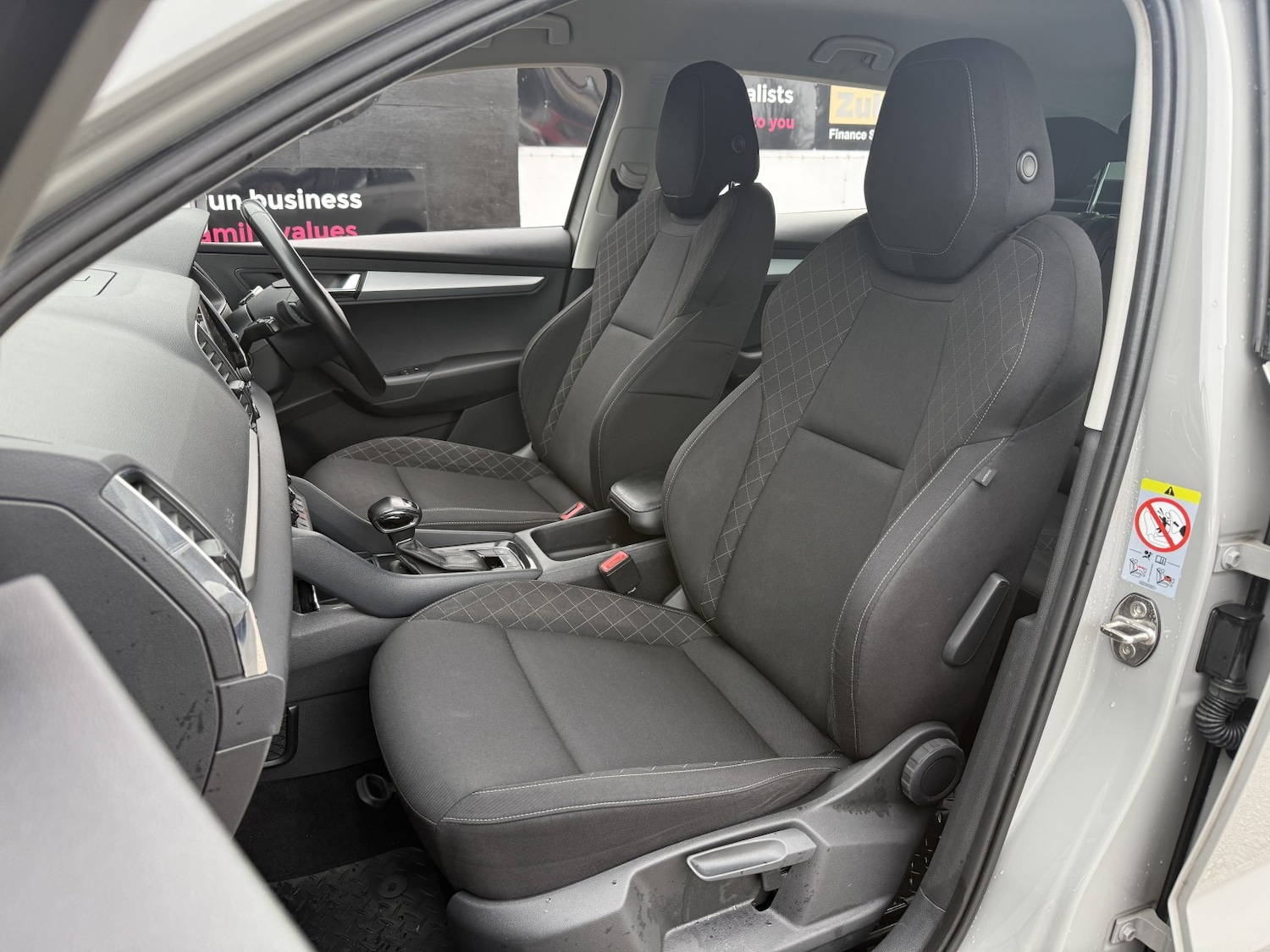 Used Skoda Karoq 2018 for sale - 77464717: Photo 16