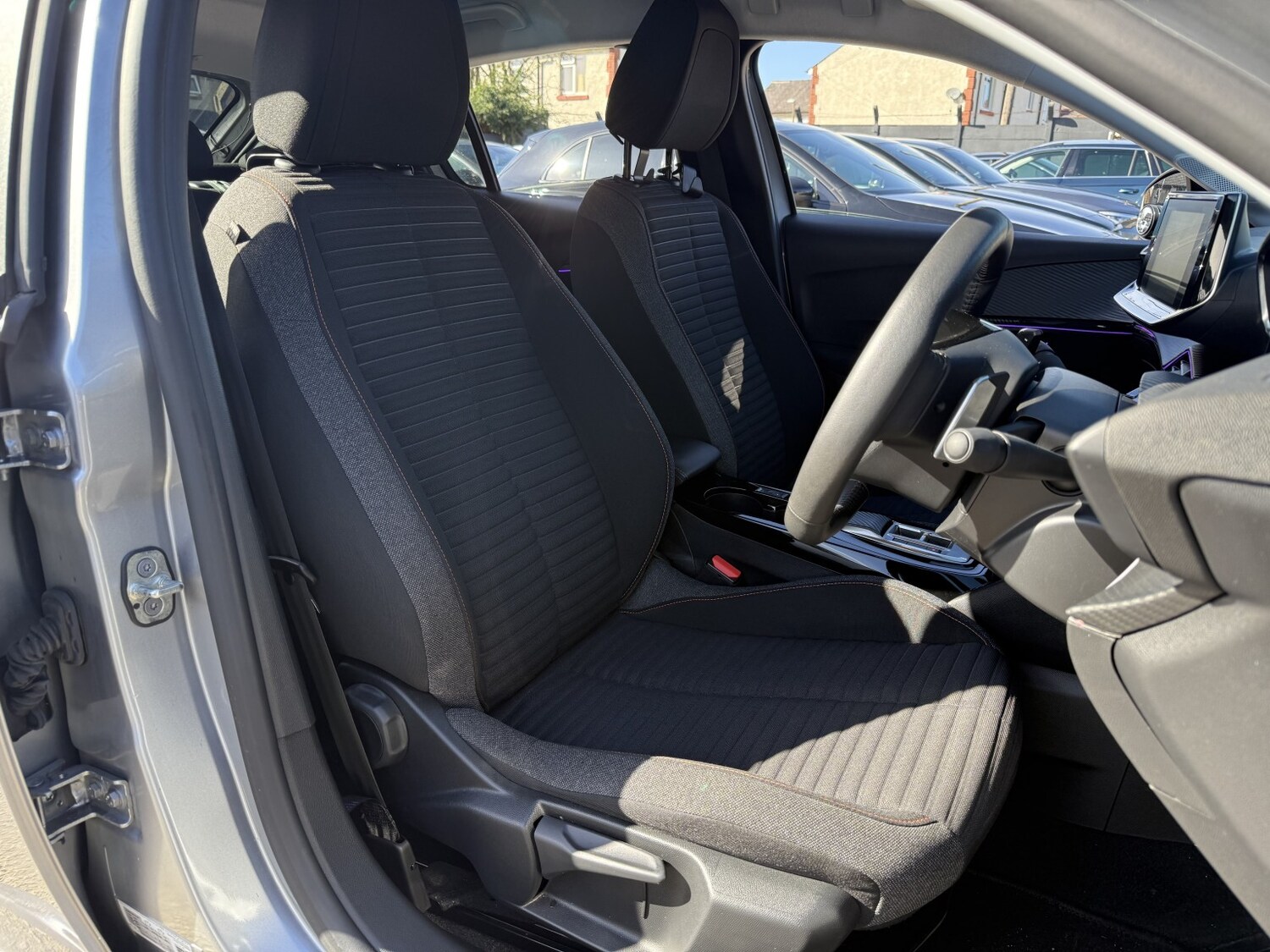 Used Peugeot 208 2023 for sale - 77921334: Photo 17